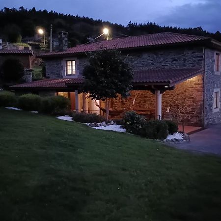 Casa Rural Oza de los Ríos エクステリア 写真